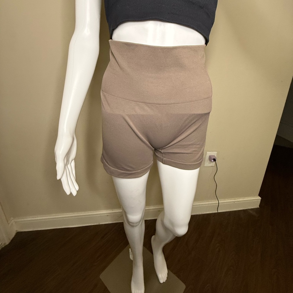 Mauve high waisted workout shorts